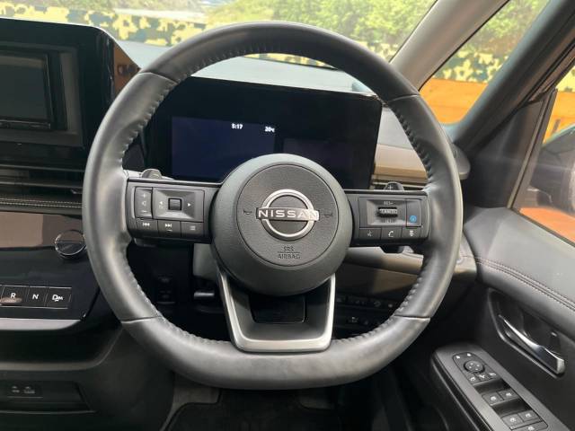 日産 セレナ ハイウェイスターＶ 2.6万Km 301.9万円(石川県)[365]の中古車詳細