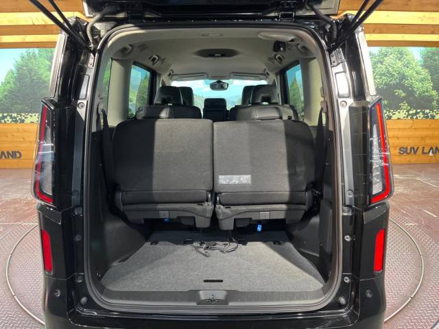 日産 セレナ ハイウェイスターＶ 2.6万Km 301.9万円(石川県)[365]の中古車詳細