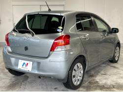 ヴィッツ Ｕの中古車画像