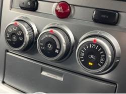 デリカＤ：５ Ｇ ナビパッケージの中古車画像