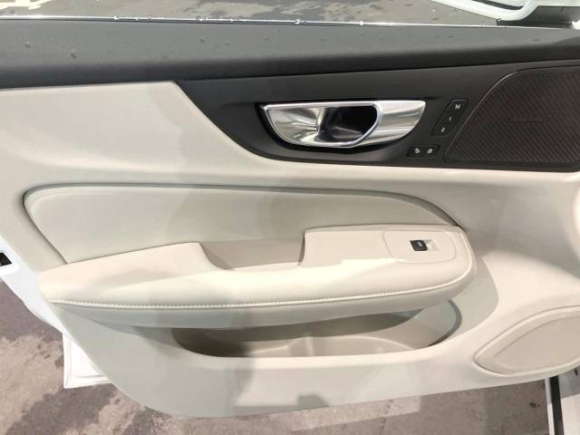 ボルボ Ｓ６０ アルティメット Ｂ４ 0.4万Km (神奈川県)[481]の中古車詳細