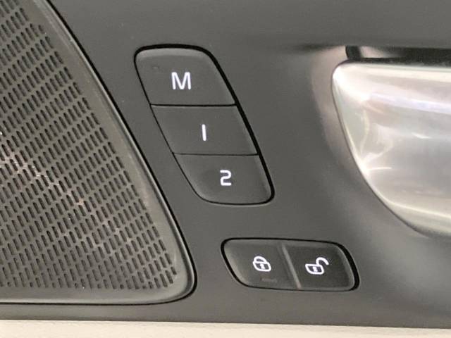 ボルボ Ｓ６０ アルティメット Ｂ４ 0.4万Km (神奈川県)[481]の中古車詳細