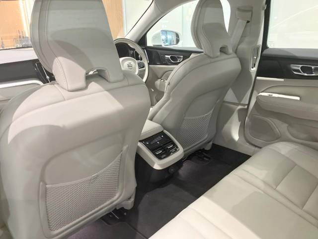 ボルボ Ｓ６０ アルティメット Ｂ４ 0.4万Km (神奈川県)[481]の中古車詳細