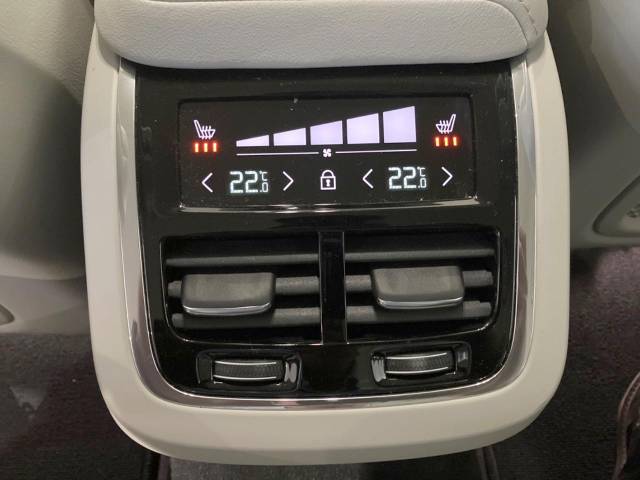 ボルボ Ｓ６０ アルティメット Ｂ４ 0.4万Km (神奈川県)[481]の中古車詳細