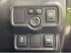 ノート メダリスト Ｘ ＦＯＵＲの中古車画像