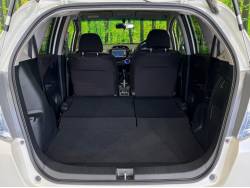 フィットハイブリッド ハイブリッド・シーズの中古車画像