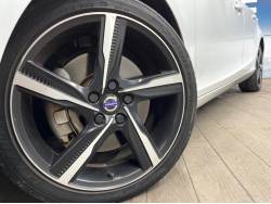 Ｖ４０ Ｄ４ Ｒデザインの中古車画像