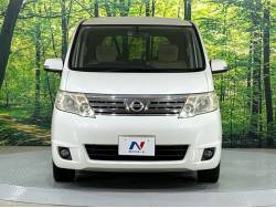 セレナ ２０Ｇの中古車画像