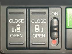 オデッセイハイブリッド ハイブリッド・ホンダセンシングの中古車画像