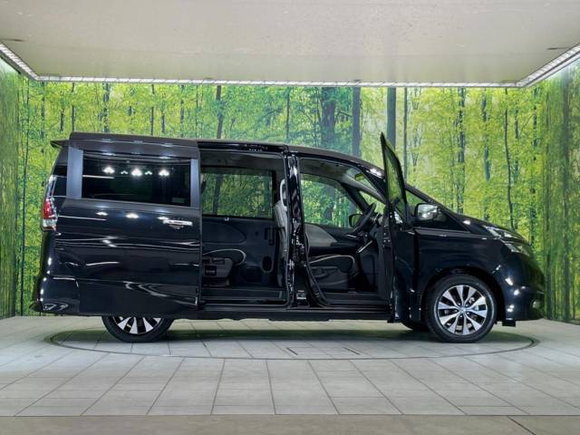 日産 セレナ ハイウェイスター Ｖセレクション 4.4万Km 192.9万円(三重県)[716]の中古車詳細