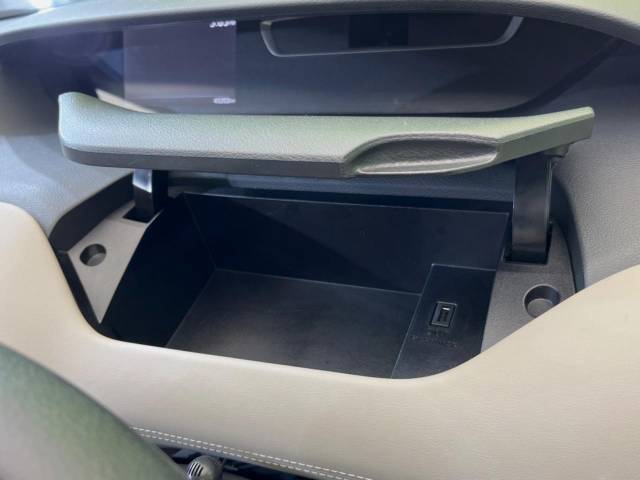 日産 セレナ ハイウェイスター Ｖセレクション 4.4万Km 192.9万円(三重県)[716]の中古車詳細