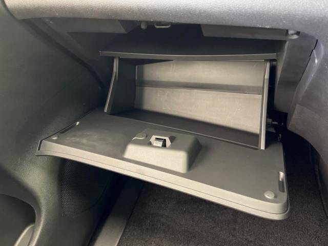 日産 セレナ ハイウェイスター Ｖセレクション 4.4万Km 192.9万円(三重県)[716]の中古車詳細