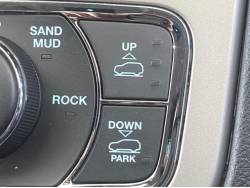 ジープ・グランドチェロキー アルティテュードの中古車画像