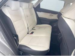 ＮＸ ＮＸ３００ｈ バージョンＬの中古車画像