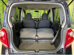 ライフ ディーバの中古車画像