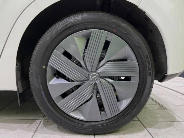 日産 ノート Ｘ 2.6万Km 200.9万円(愛知県)[260]の中古車詳細