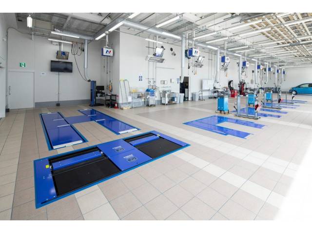 日産 ノート Ｘ 2.6万Km 200.9万円(愛知県)[260]の中古車詳細