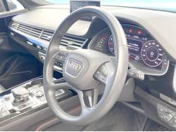 Ｑ７ ブラックスタイリングの中古車画像