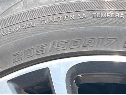 インプレッサスポーツ １．６ｉ－Ｓの中古車画像