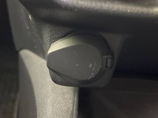 トヨタ ヴォクシー ハイブリッドＳ－Ｚ 3.4万Km 402.9万円(三重県)[765]の中古車詳細