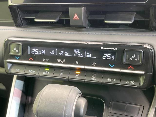 トヨタ ヴォクシー ハイブリッドＳ－Ｚ 3.4万Km 402.9万円(三重県)[765]の中古車詳細