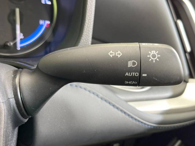 トヨタ ヴォクシー ハイブリッドＳ－Ｚ 3.4万Km 402.9万円(三重県)[765]の中古車詳細