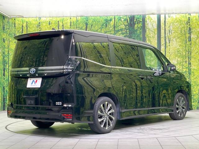 トヨタ ヴォクシー ハイブリッドＳ－Ｚ 3.4万Km 402.9万円(三重県)[765]の中古車詳細