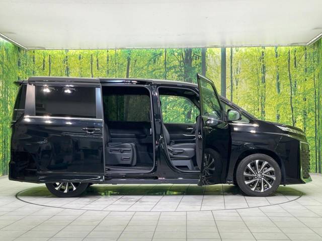 トヨタ ヴォクシー ハイブリッドＳ－Ｚ 3.4万Km 402.9万円(三重県)[765]の中古車詳細