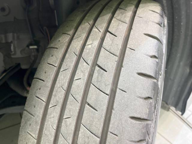 トヨタ ヴォクシー ハイブリッドＳ－Ｚ 3.4万Km 402.9万円(三重県)[765]の中古車詳細