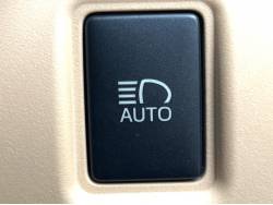 ノア Ｇの中古車画像