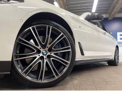 ミツクビ様 5シリーズ 540i xDriveツーリング Mスポーツ（BMW