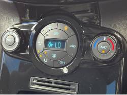 フィエスタ １．０エコブーストの中古車画像