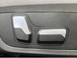 ３シリーズ ３２０ｉの中古車画像