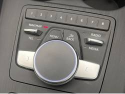 Ａ４ ４０ＴＦＳＩ マイスターシュトュック Ｓラインパッケージの中古車画像