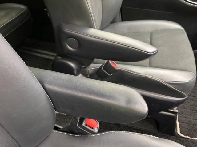 トヨタ ノア Ｓｉ ダブルバイビーⅡ 5.4万Km 249.9万円(愛媛県)[570]の中古車詳細