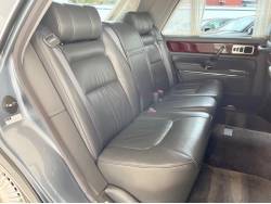 センチュリー 標準仕様車 デュアルＥＭＶパッケージ装着車の中古車画像