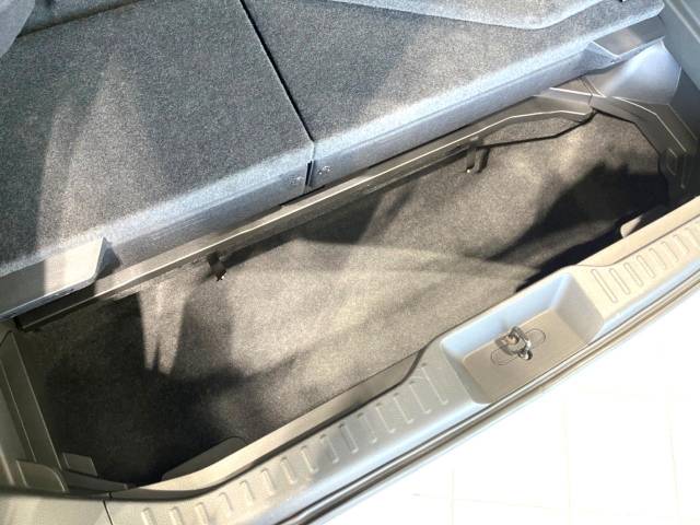 日産 エルグランド ２５０ハイウェイスターＳ アーバンクロム 4.8万Km 279.9万円(愛知県)[698]の中古車詳細