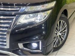 エルグランド ２５０ハイウェイスターの中古車画像