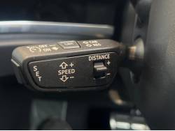 Ｑ３スポーツバック ３５ＴＦＳＩ Ｓラインの中古車画像