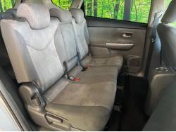 プリウスα Ｇの中古車画像