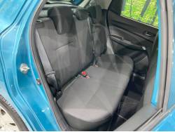 スイフト ハイブリッドＭＬの中古車画像