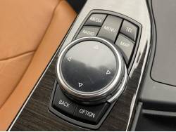 ３シリーズ ３２０ｄツーリング ラグジュアリーの中古車画像