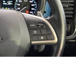 アウトランダーＰＨＥＶ Ｇナビパッケージの中古車画像