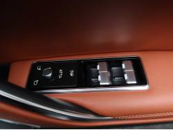 ＸＦ ＸＦ Ｒ－ダイナミック ブラック Ｐ２５０の中古車画像