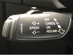 ＲＳ４アバント ベースグレードの中古車画像