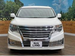 ELGRANDページ 日産：エルグランド [ ELGRAND ] ミニバン/ワゴン トップ