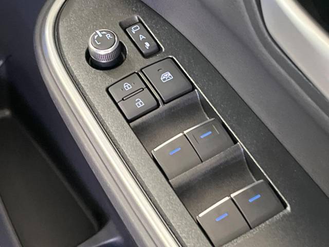 トヨタ ヴォクシー Ｓ－Ｚ 1万Km 394.9万円(神奈川県)[337]の中古車詳細