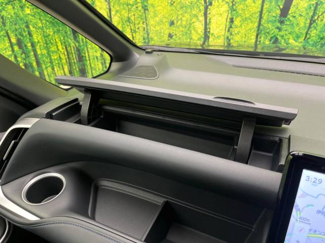 トヨタ ヴォクシー ハイブリッドＳ－Ｚ 3万Km 416.9万円(愛媛県)[198]の中古車詳細