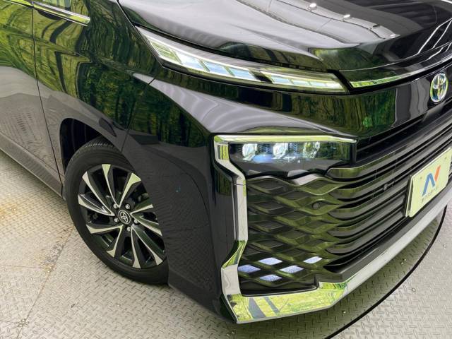 トヨタ ヴォクシー ハイブリッドＳ－Ｚ 3万Km 416.9万円(愛媛県)[198]の中古車詳細