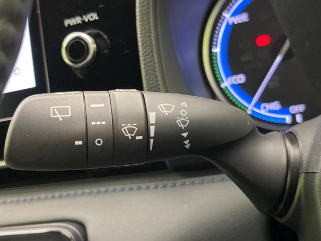 トヨタ ヴォクシー ハイブリッドＳ－Ｚ 3万Km 416.9万円(愛媛県)[198]の中古車詳細